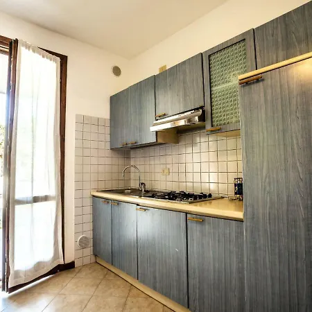 Holiday home Cozy Holiday Home In Lido Di Volano Near Sea *