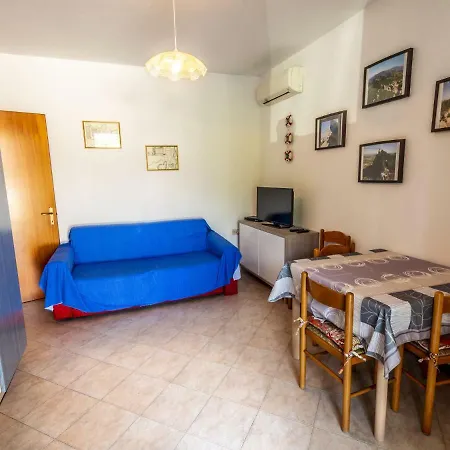 Cozy Holiday Home In Lido Di Volano Near Sea * Lido di Volano